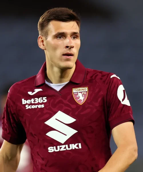 Mercato Torino: c’è un’offerta importante per Gineitis, la richiesta dei granata