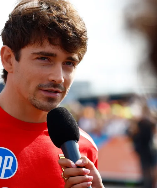 Ferrari, Leclerc spiega perché è più lento di Hamilton