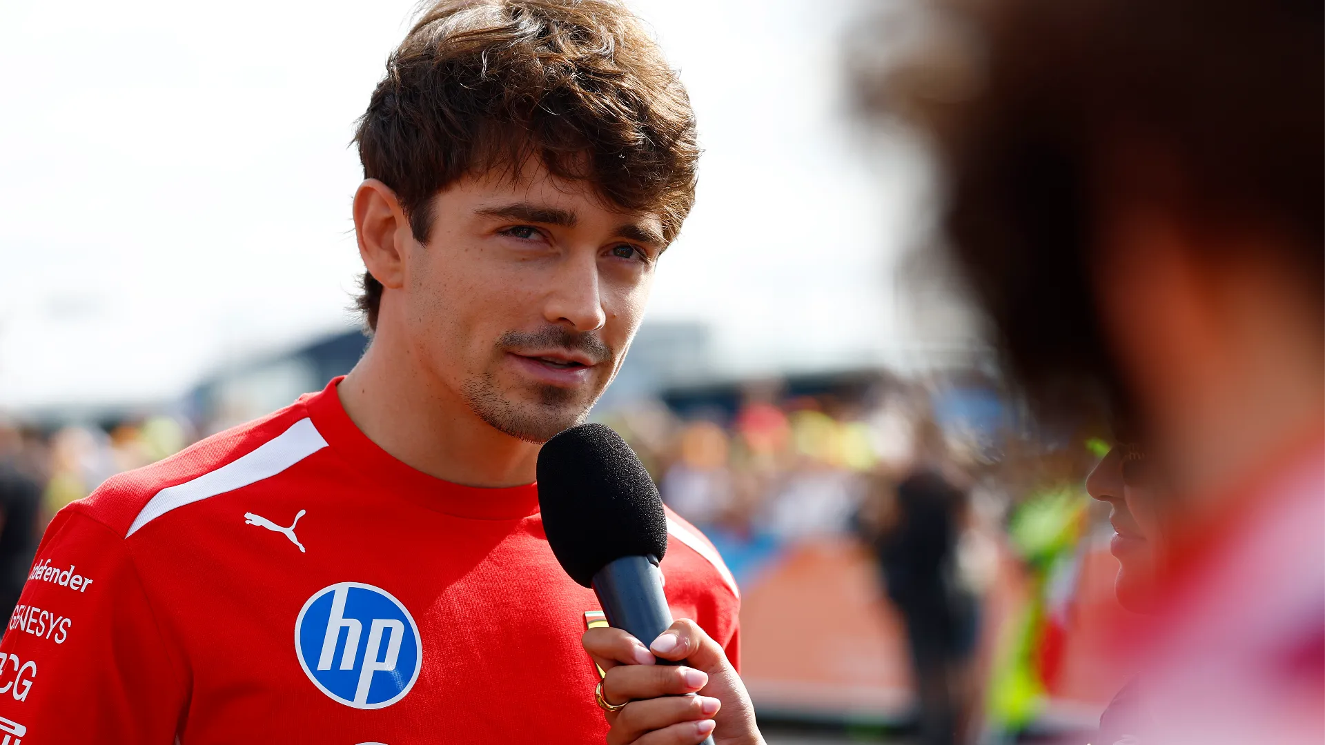 Ferrari, Leclerc spiega perché è più lento di Hamilton