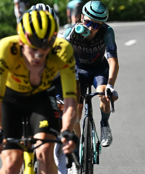 Tour de France, il vero pericolo non corre in bici: arriva il protocollo d’emergenza