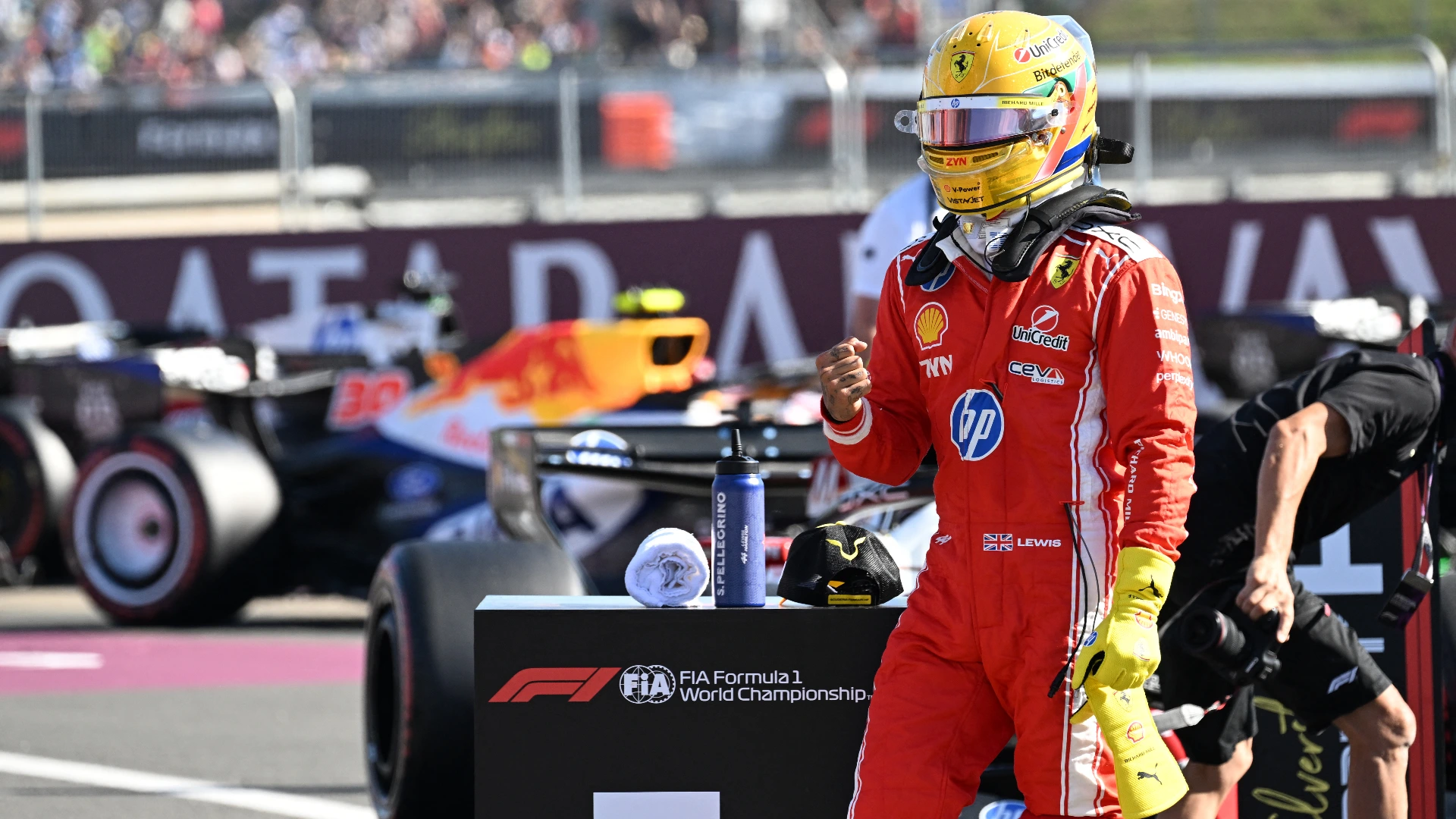 F1 Silverstone, Lewis Hamilton si prende la pole della Sprint: Kimi Antonelli bruciato d’un soffio