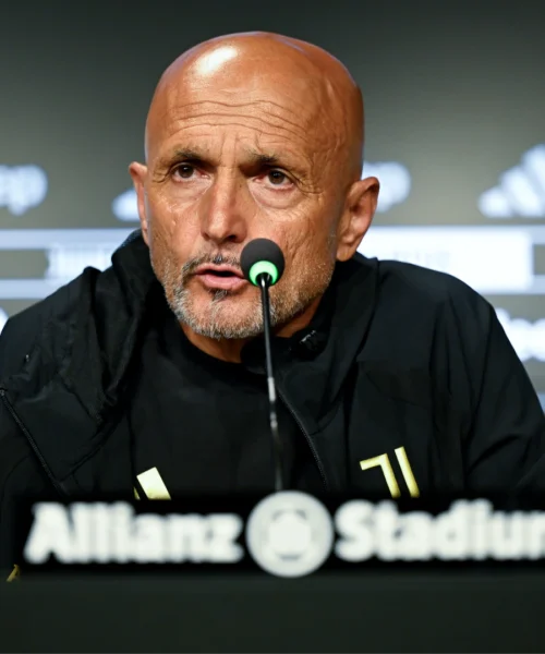 Mercato Juventus, pronto il doppio colpo per risolvere l’emergenza attaccanti