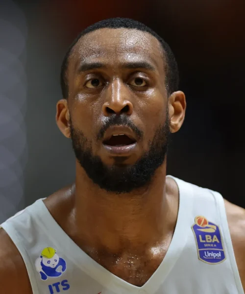 Markel Brown, fuori una?
