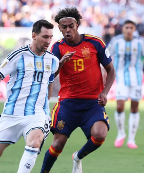 Mondiali 2026: gli argentini vogliono rigiocare la finale con la Spagna, la petizione diventa virale
