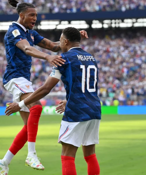 Mondiali 2026, la Francia va a 200 all’ora: Olise inventa e Mbappé ne fa altri due, Svezia annichilita