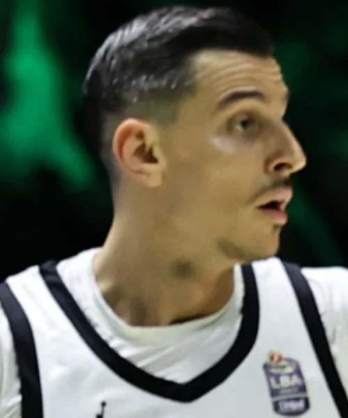 Mirza Alibegovic ha fatto la sua scelta ma c’è ancora un nodo da sciogliere