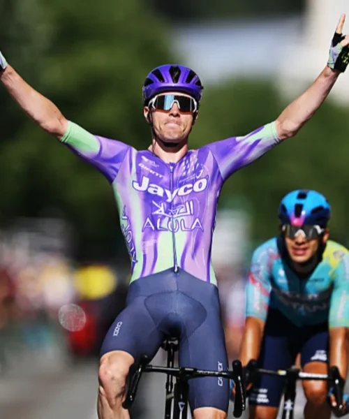 Tour de France 2026, fuga vincente di Schmid che trionfa a Belfort