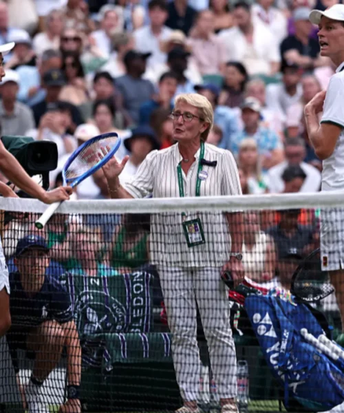 Jannik Sinner, sospesa la partita con Shintaro Mochizuki: che cosa è successo