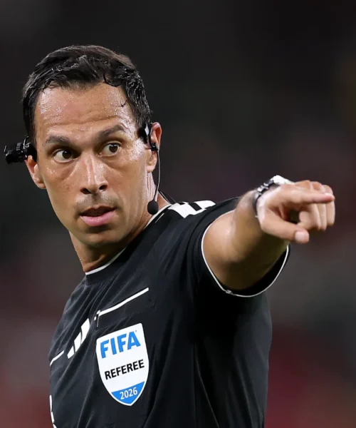 Mondiali 2026, l’arbitro argentino per Francia-Marocco scatena polemiche