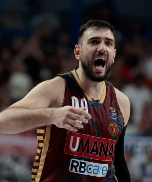 Capitan Tessitori rinnova e la Reyer lo celebra