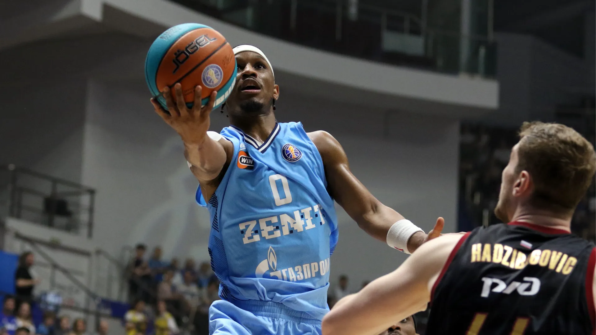 Virtus Bologna, c’è un ostacolo per Trent Frazier