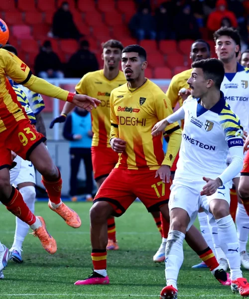 Mercato Cagliari, nuova idea per il centrocampo: gioca in Serie A