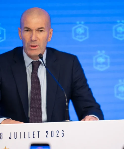 Zinedine Zidane è il nuovo ct della Francia: tra pochi mesi sfiderà l’Italia