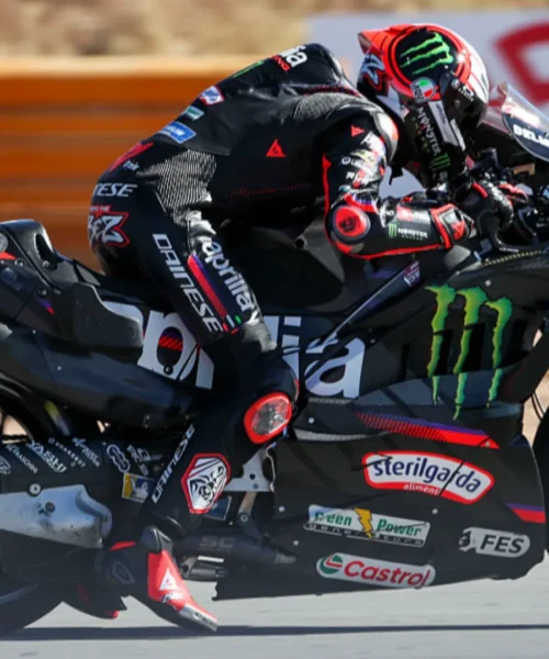 Pole da record per Marco Bezzecchi, beffato Marc Marquez ad Aragon