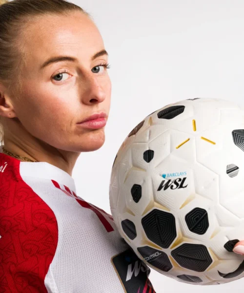 Chloe Kelly vuole rompere il lungo digiuno: le foto