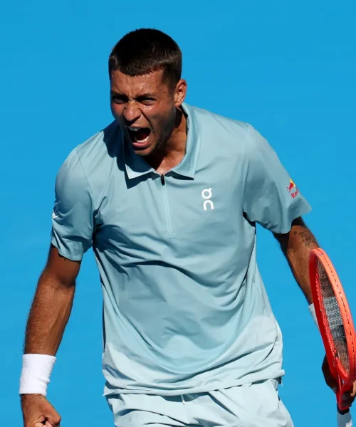 Classifica ATP: Jannik Sinner domina nonostante tutto, Flavio Cobolli sale ancora nel ranking