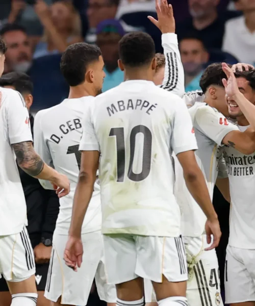 Mercato Napoli, offerta per l’ex del Real Madrid che piace anche alla Juventus