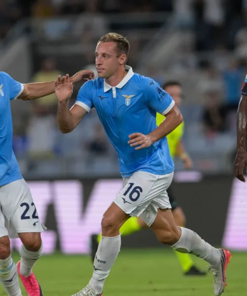 Davide Frattesi si ripete: 1-0 della Lazio sul Genoa, biancocelesti imbattuti