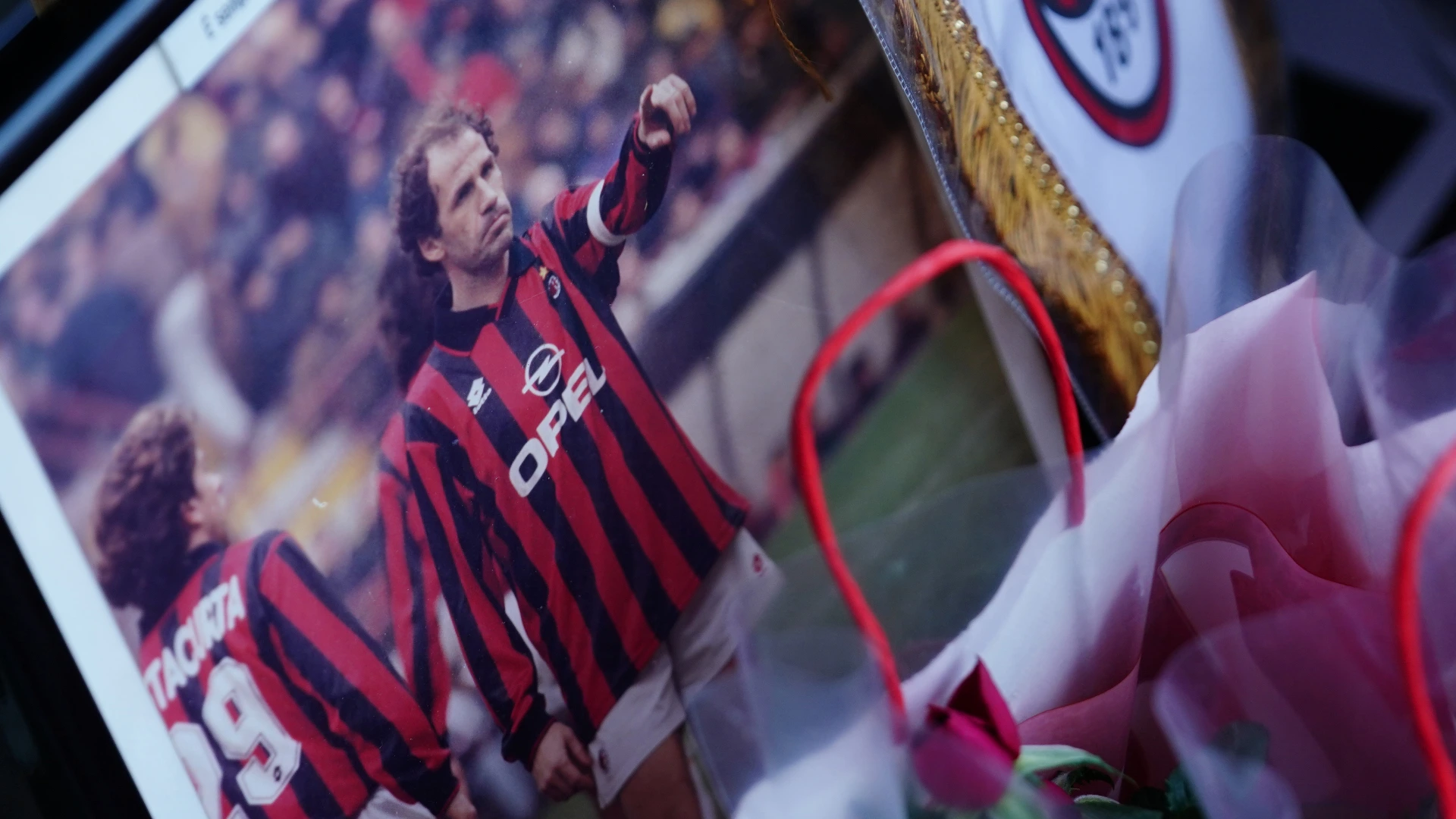 Franco Baresi, Milano onora la leggenda rossonera: l’ultimo saluto a Sant’Ambrogio