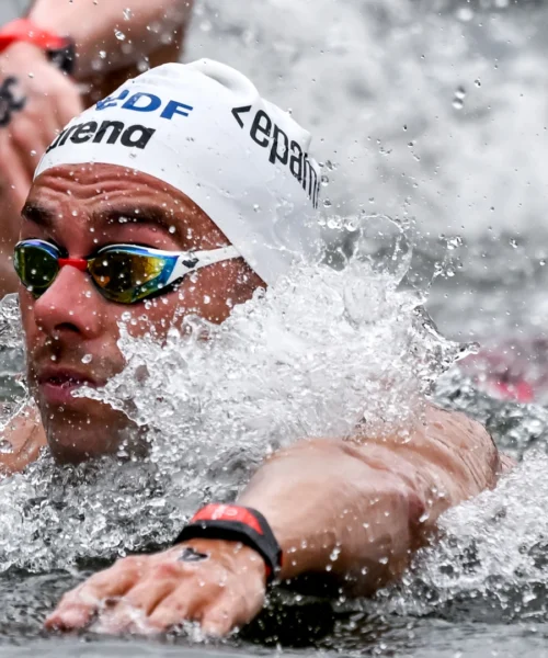 Europei nuoto 2026, argento Italia nella staffetta mista 4×1500: frazioni maestose per Ginevra Taddeucci e Gregorio Paltrinieri