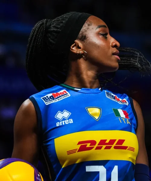 Dramma per Loveth Omoruyi: grave infortunio per l’Azzurra
