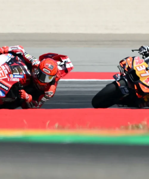 MotoGP Aragona: Marc Marquez padrone, un tenace Bezzecchi è terzo. Bagnaia flop