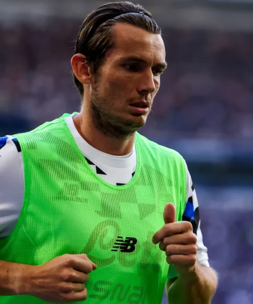 Mercato Roma, l’arrivo di Marten De Roon dall’Atalanta spacca due piazze