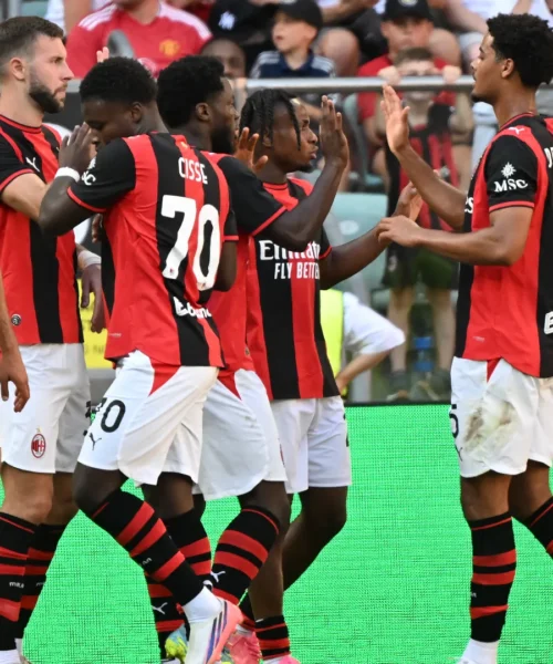 Il Milan ne fa quattro al Manchester United, primo gol di Gonçalo Ramos