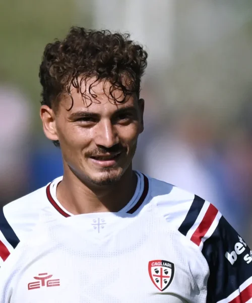 Mercato Cagliari: offerta una contropartita per Sebastiano Esposito