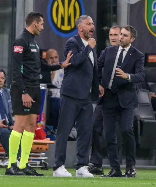 Giudice sportivo, mano pesante per Aleksandar Kolarov. Multati due club, stop per un calciatore