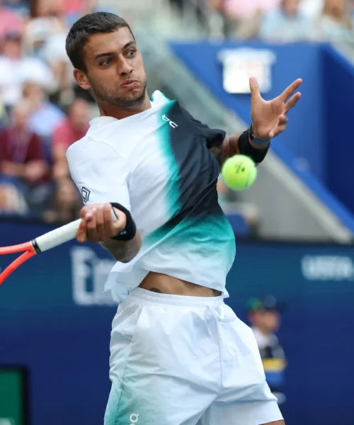 US Open, Flavio Cobolli crolla contro Alexander Blockx: eliminato in quattro set