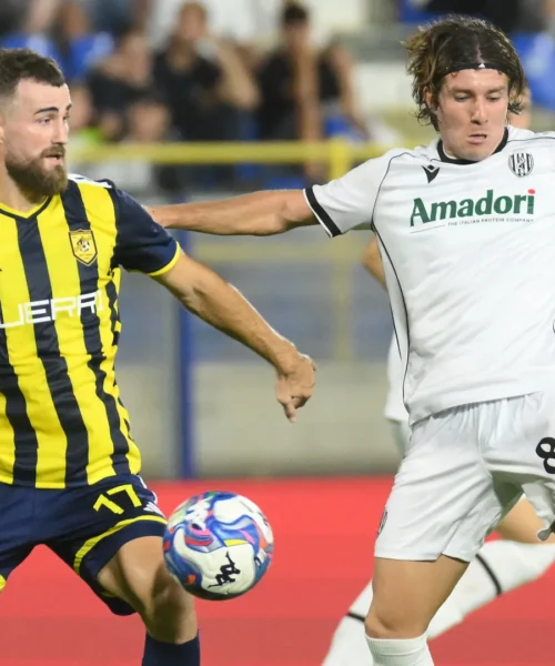 Serie B: Juve Stabia-Cesena finisce in parità