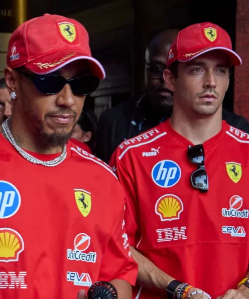 Ferrari a Monza al servizio di Lewis Hamilton? La lettura di Charles Leclerc fa discutere