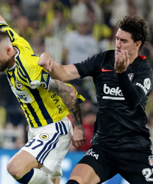 Dusan Vlahovic e Milan Skriniar, è sempre derby anche in Turchia: rissa e insulti in italiano