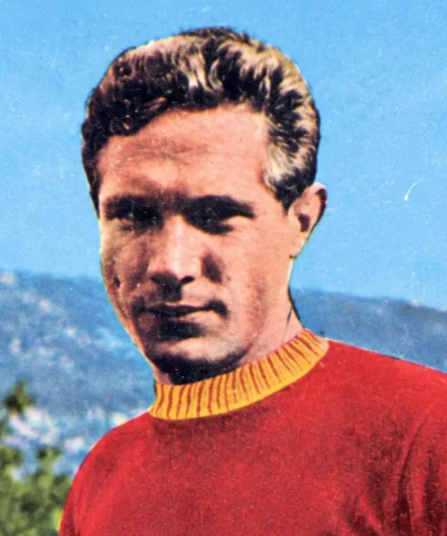Addio a Sergio Carpanesi, scudettato con la Fiorentina, re di coppe con la Roma e stimato allenatore