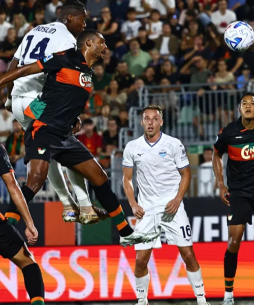 Lazio corsara e in vetta con Inter e Roma, Venezia ko e ancora a zero