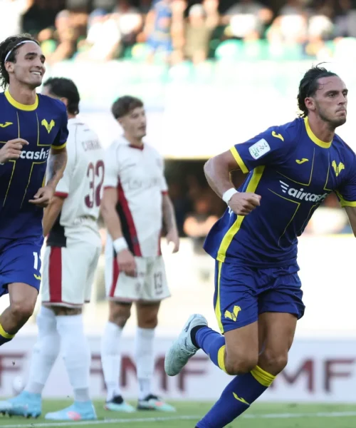 Il Verona si sblocca: schiaffone all’Arezzo