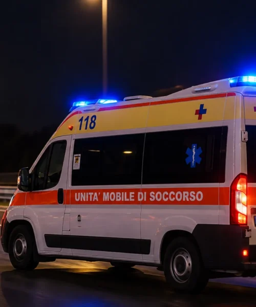 Scende dall’auto per mettere il triangolo e viene travolto: morto a 21 anni sulla A1