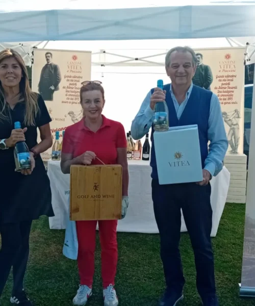 Golf e vino, che coppia! Faravelli conquista il green di Monticello con Cantine Vitea