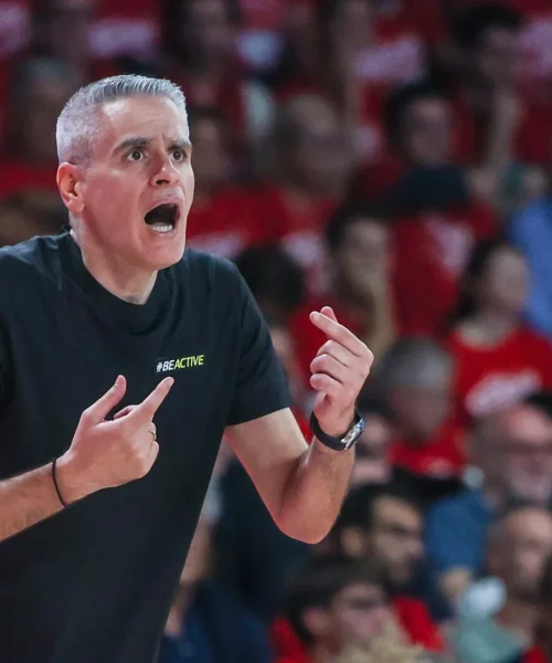 Amedeo Della Valle torna ma Kastritis va con i piedi di piombo