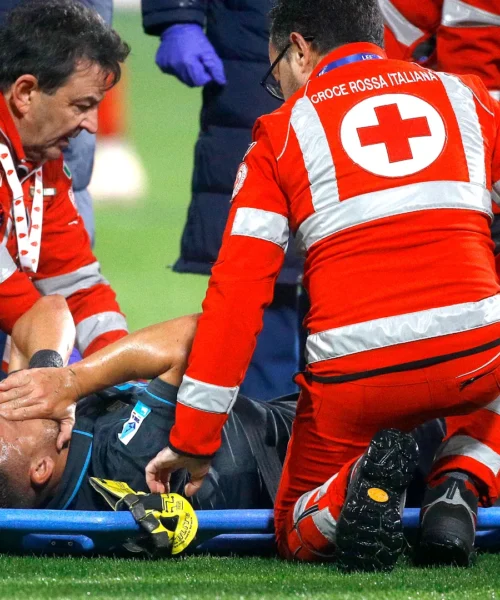 Napoli, quando torna Lobotka: i risultati degli esami dopo l’infortunio