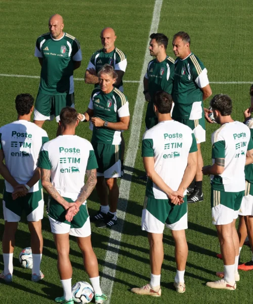 Italia-Turchia, Mancini esclude sette Azzurri e pensa di cambiare (quasi) tutto