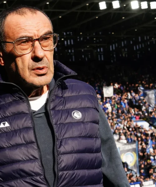 Atalanta, Maurizio Sarri finisce nel mirino dei tifosi: “Vattene”. E c’è chi invoca un tecnico preciso