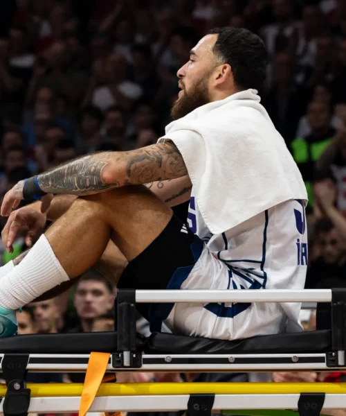 Mike James dà un appuntamento a tutti e infiamma i tifosi