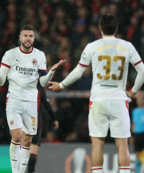 Il Milan fa scena muta in Europa League. Disastro Maignan