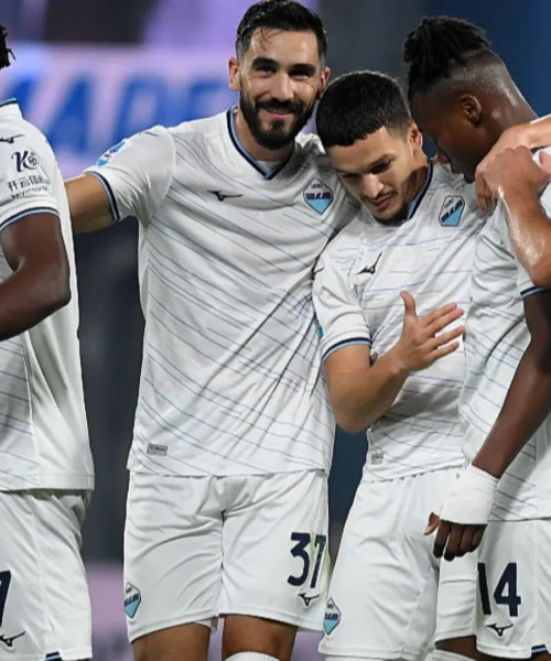 Lazio alla Jannik Sinner, vittoria tennistica (con due rigori sbagliati) e primato solitario