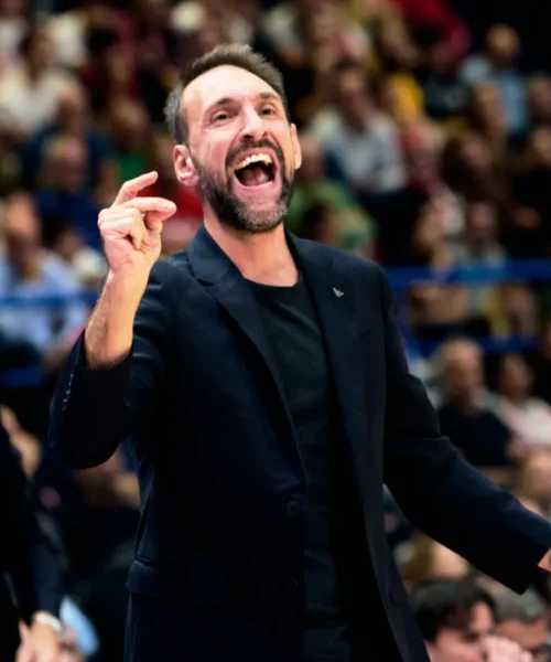 Olimpia ko con la Virtus, Poeta: “Con questa statistica impossibile vincere”