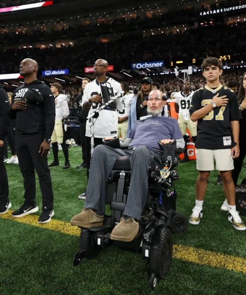 Ovazione da brividi per Steve Gleason, l’ex campione che sta affrontando la più dura delle battaglie