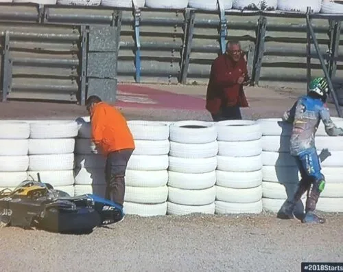 Franco Morbidelli ‘copia’ il maestro Valentino Rossi