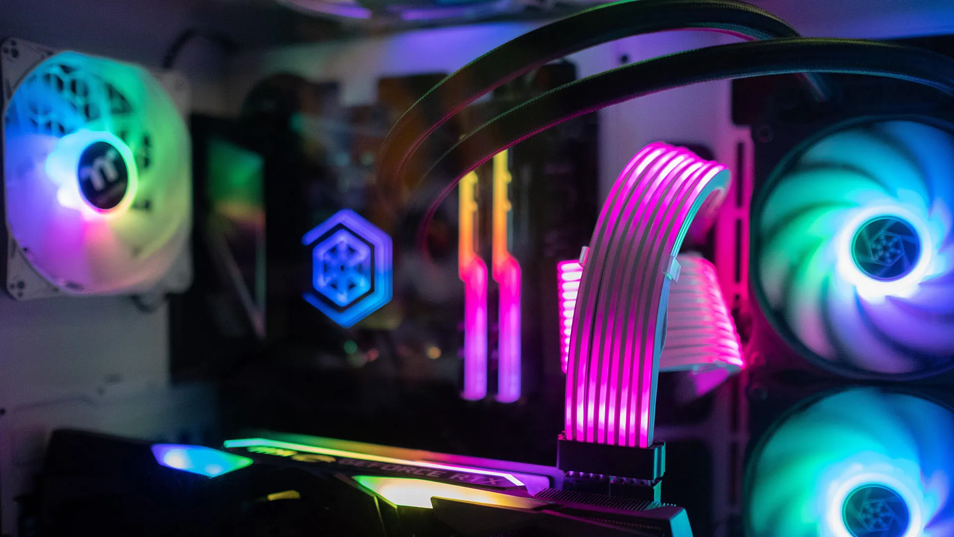 Gaming Computer 6903836